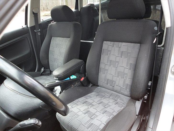 VW Passat 3B SOLGT billede 8