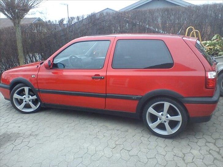 VW Golf 3 cl 1.8 Solgt billede 3