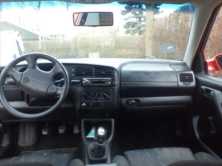 VW Golf 3 cl 1.8 Solgt billede 6