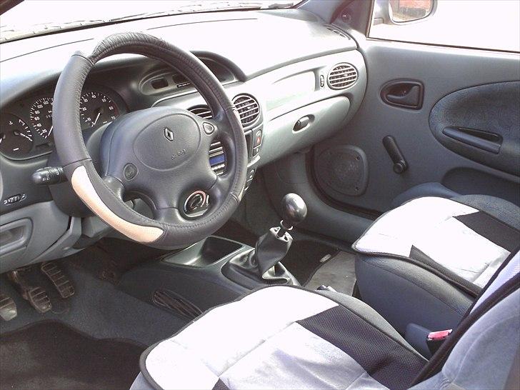 Renault Megane coupe SOLGT billede 8