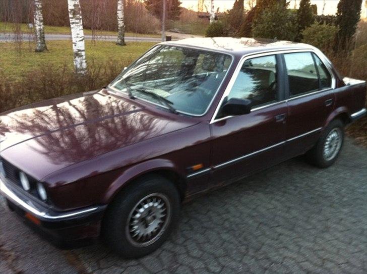BMW E30 - 320i billede 6
