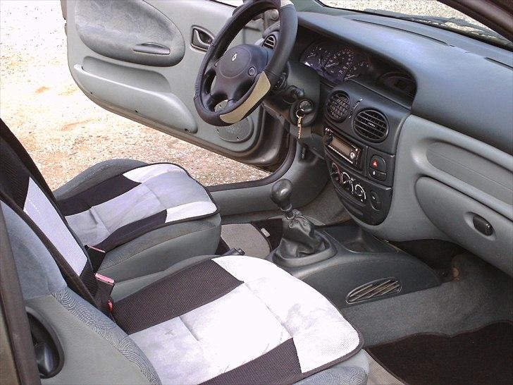 Renault Megane coupe SOLGT billede 12