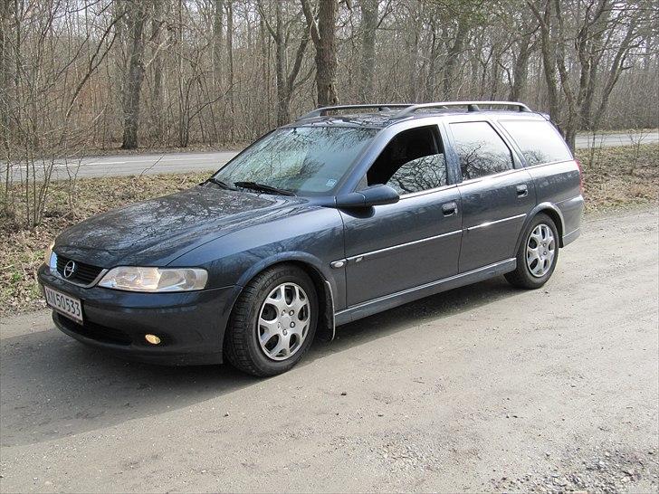 Opel Vectra station car billede 4