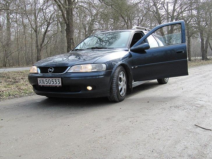Opel Vectra station car billede 5