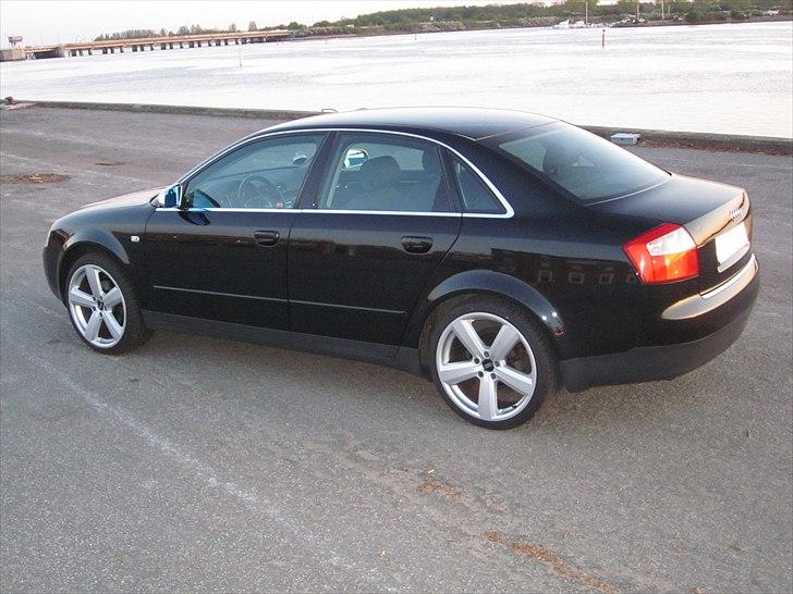 Audi A4 B6 limo **SOLGT ** billede 10