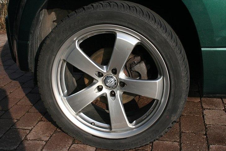 Suzuki Grand Vitara 2,0 SE aut billede 8