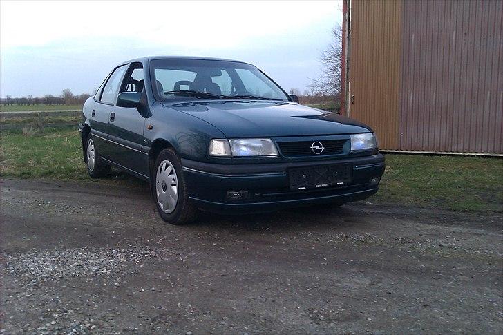 Opel Vectra a CDX billede 1