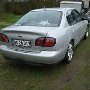 Nissan primera