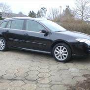 Renault Laguna III 2,0 DCi ST