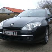 Renault Laguna III 2,0 DCi ST