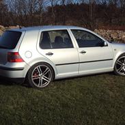 VW Golf 4