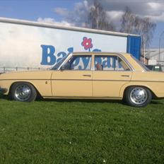 Mercedes Benz w115  /8  SOLGT