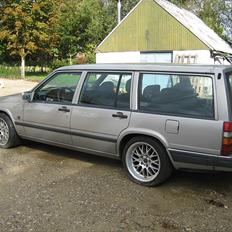 Volvo 945 Turbo