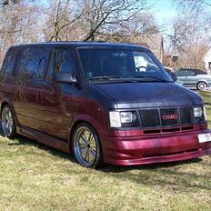 Chevrolet Astro van