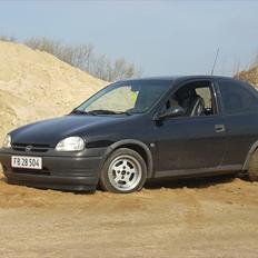 Opel Corsa b