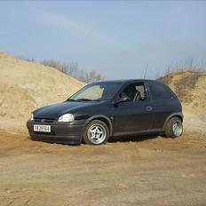 Opel Corsa b