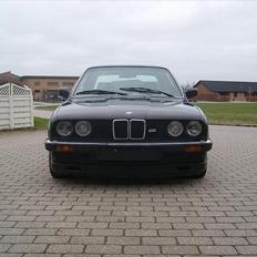 BMW E30 320i *SOLGT*