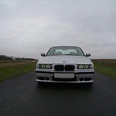 BMW E36 325i Coupe->(solgt)<- 