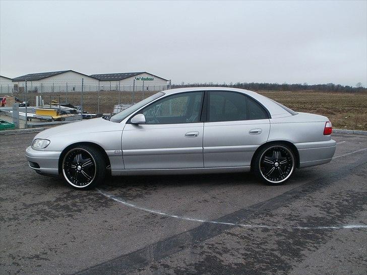 Opel Omega V6 billede 11