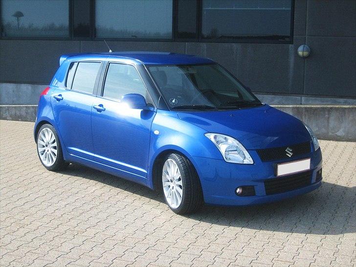 Suzuki Swift 1,3 GLS 5d. - SOLGT billede 6