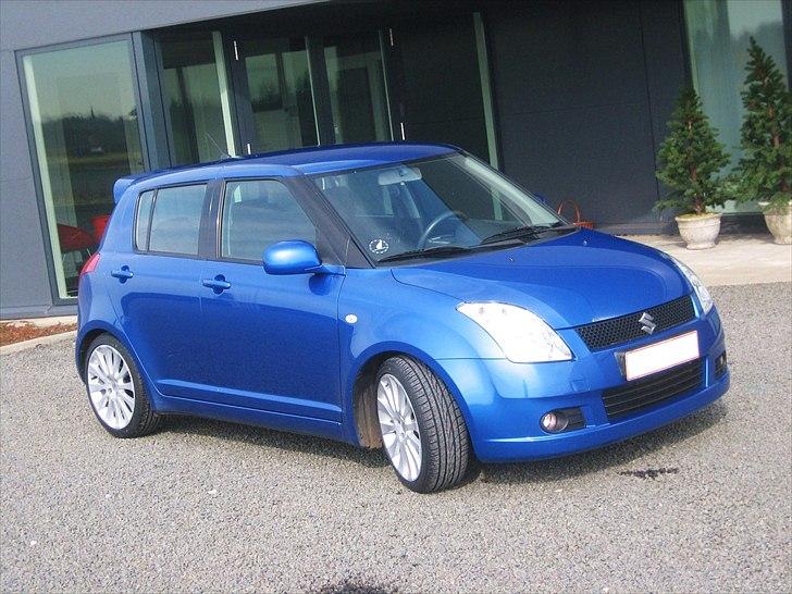 Suzuki Swift 1,3 GLS 5d. - SOLGT billede 14
