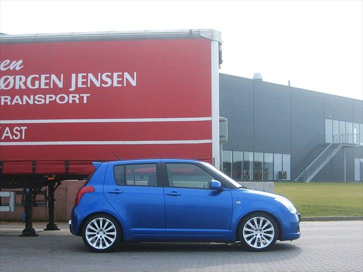 Suzuki Swift 1,3 GLS 5d. - SOLGT billede 17