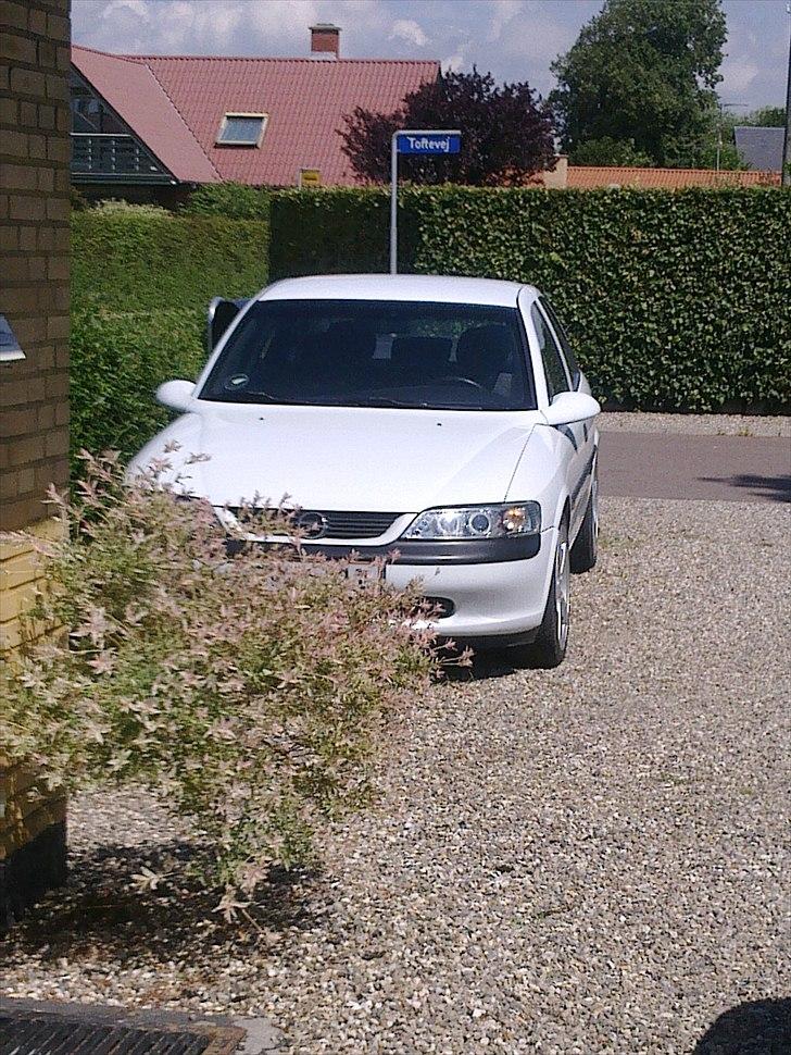 Opel vectra b solgt billede 3