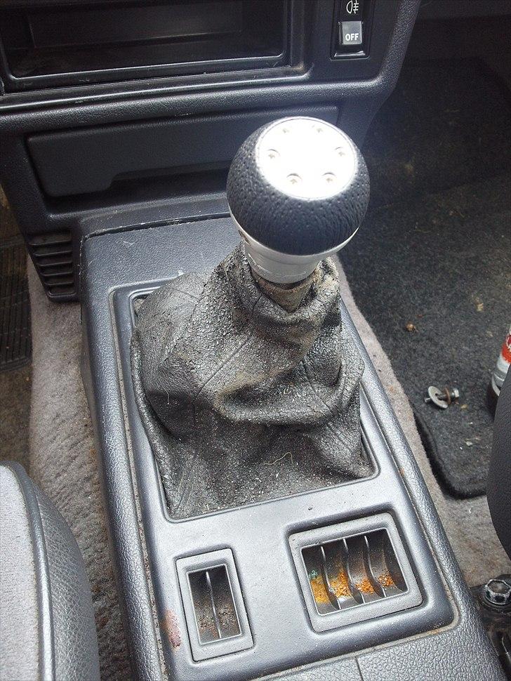 Toyota Celica GT 1.6 - Tror godt man kan kalde det short shift billede 13