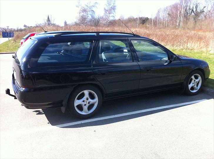 Ford Mondeo *SOLGT* billede 18