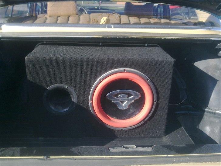 Mercedes Benz w115  /8  SOLGT billede 7