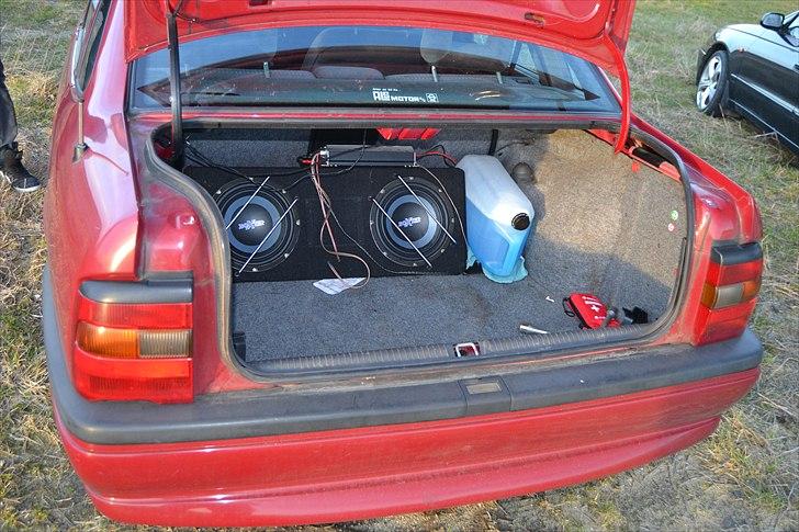 Opel Vectra A (Tidl. bil) billede 10