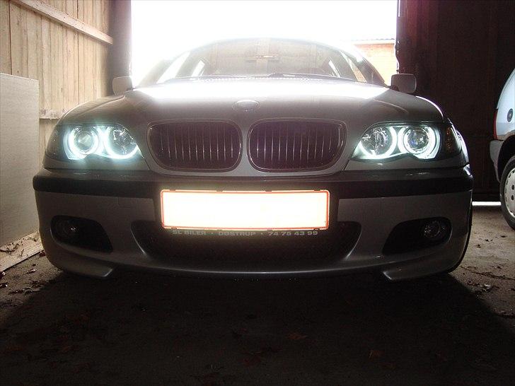 BMW 320i touring 2,2 billede 6