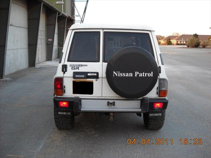 Nissan patrol y60 billede 15