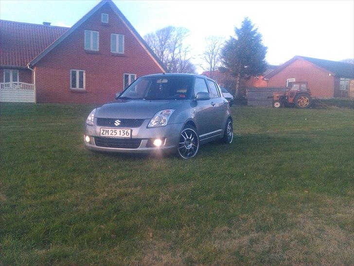 Suzuki 1,3 ddis (solgt) billede 5