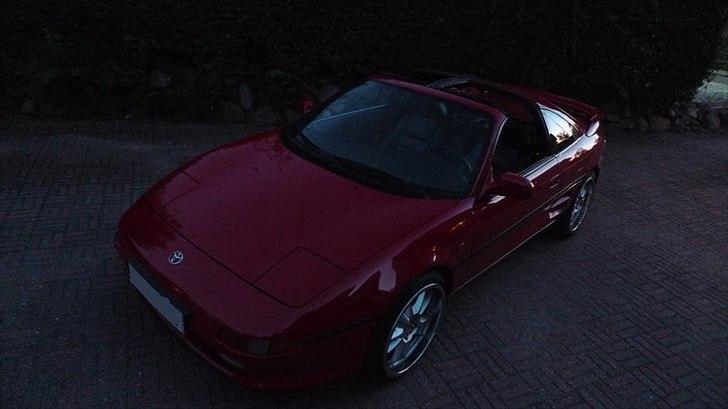 Toyota MR2 2.0 GTI 16 (solgt) billede 2