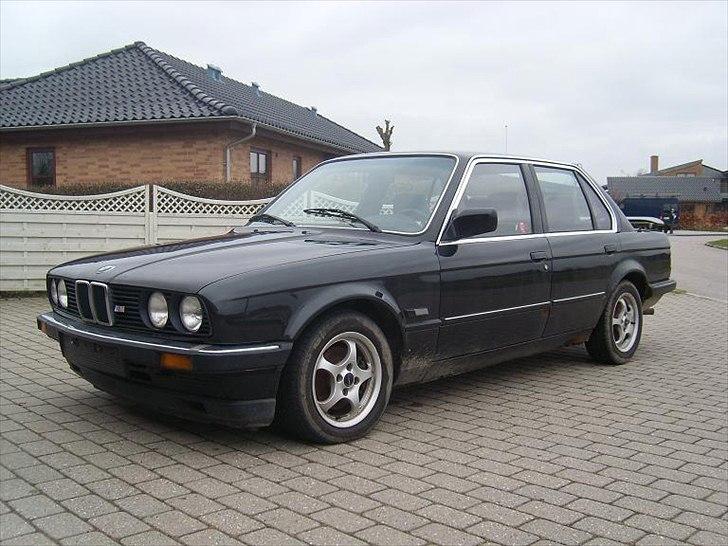 BMW E30 320i *SOLGT* billede 7