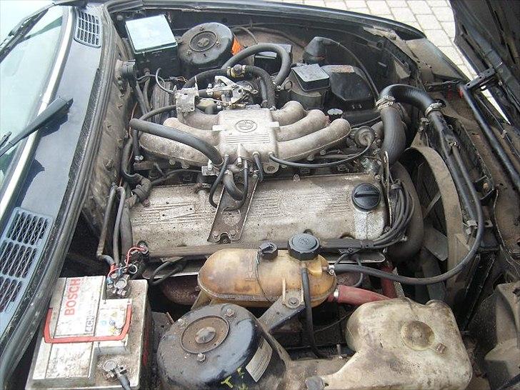 BMW E30 320i *SOLGT* billede 14