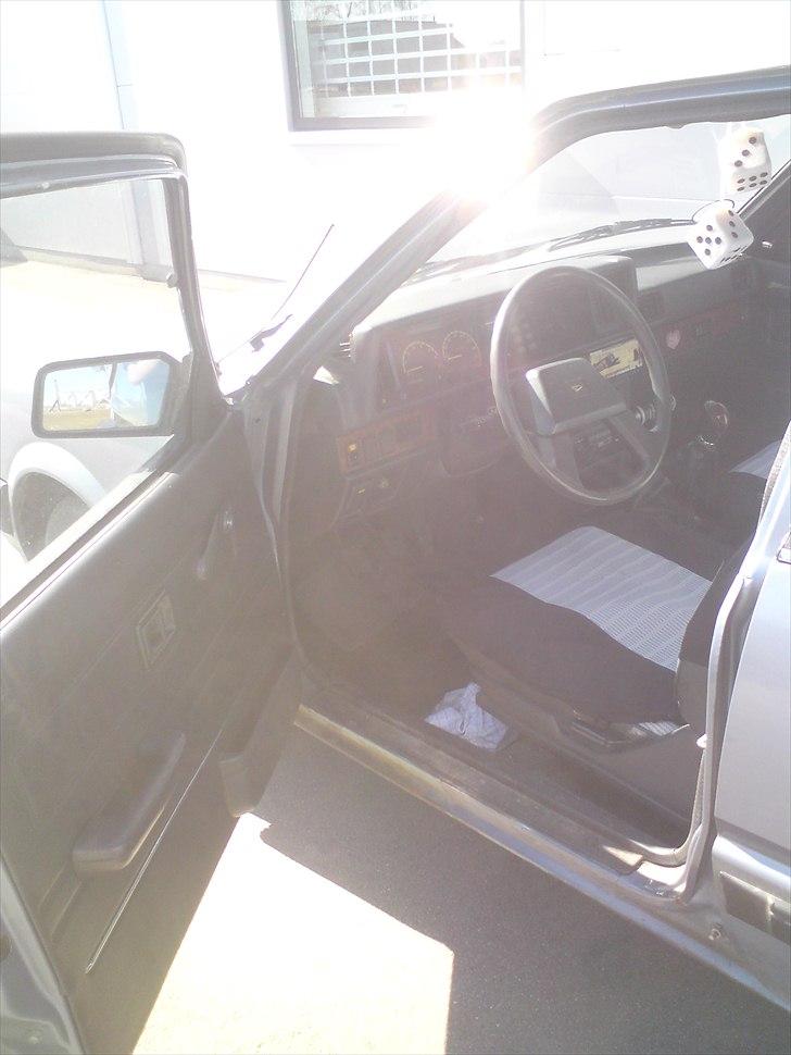 Daihatsu Charmant billede 7