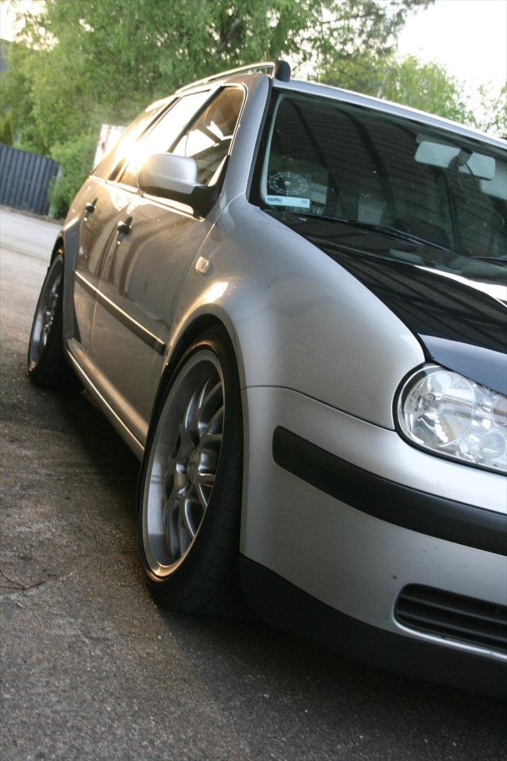 VW Golf 4 variant TDI solgt billede 16