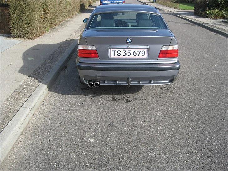 BMW 318i billede 4