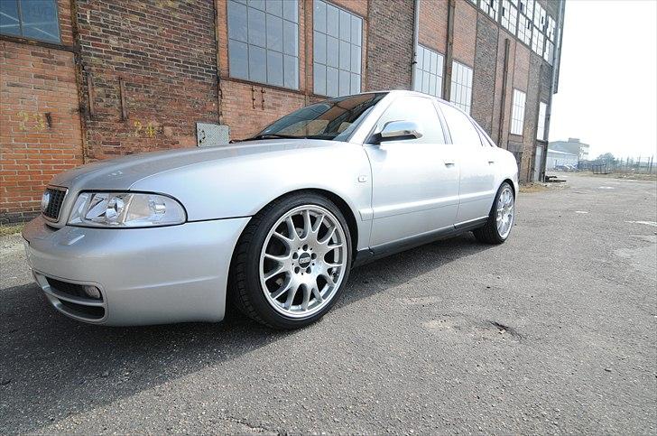 Audi A4 1.8T Quattro MTM > SOLGT < billede 15