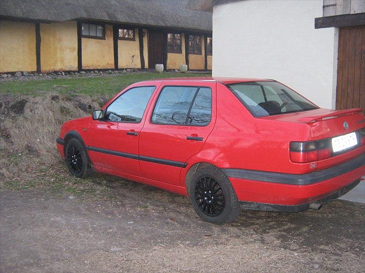 VW Vento .. Solgt billede 2