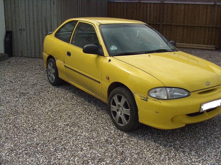 Hyundai Accent LS billede 1