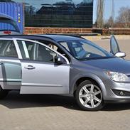 Opel Astra H wagon