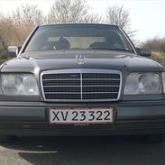Mercedes Benz 124 300E