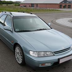 Honda Accord Aerodeck 2.2i ES
