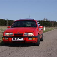Ford Sierra 2.0i S (solgt)
