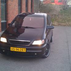 Opel Zafira OPC Sorte Slyngel (SOLGT)