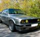 BMW E30 320i 