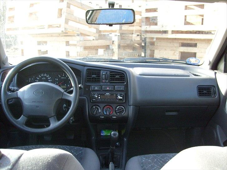 Nissan primera slx billede 9